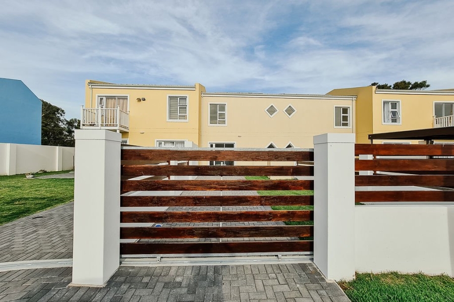 To Let 2 Bedroom Property for Rent in Parsonsvlei Eastern Cape